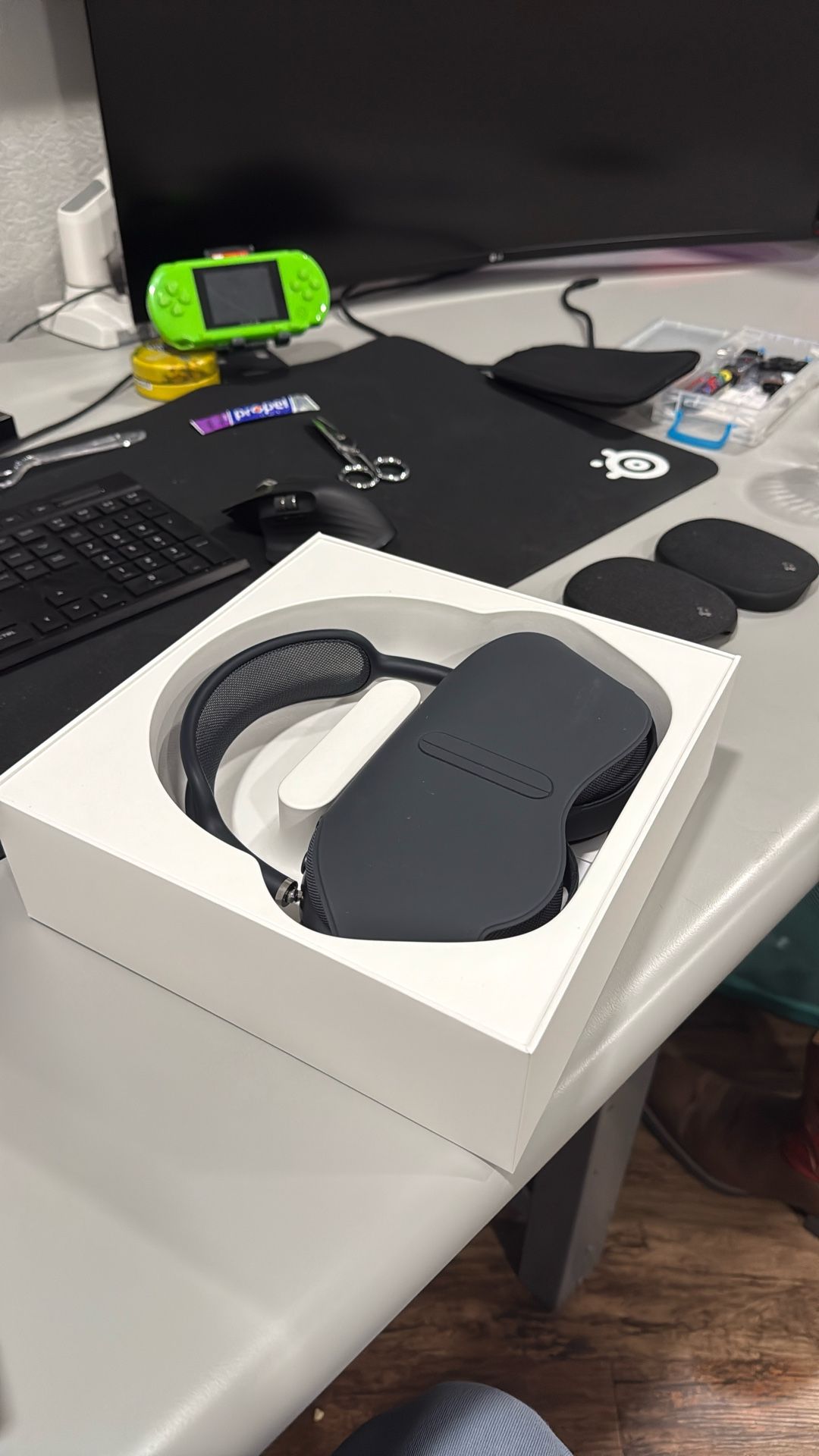 APPLE AirPod Max’s (Black 