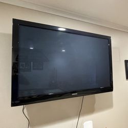 Samsung 58” TV