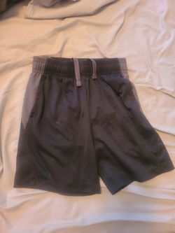 Kid's Shorts Size 4-5