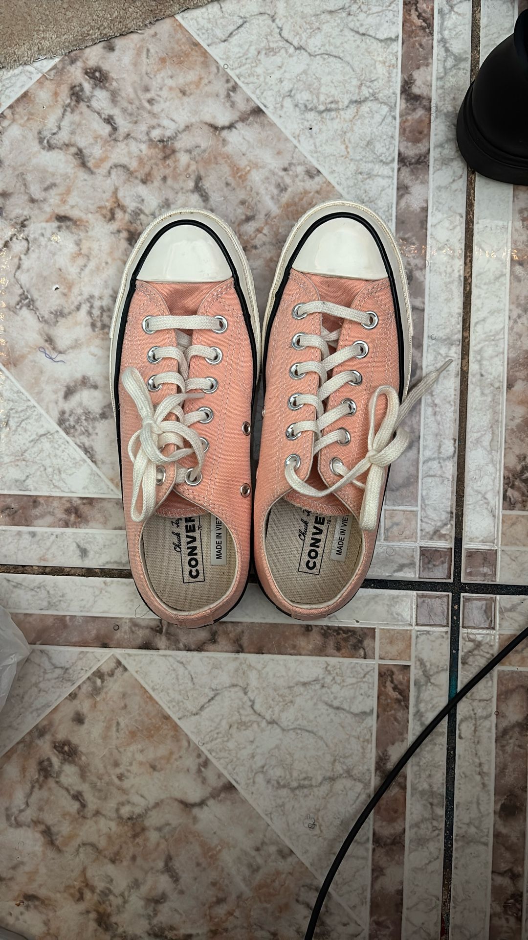 Light Pink Converse Shoes