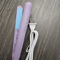 Luvme hair straightener.  mini, portable, New