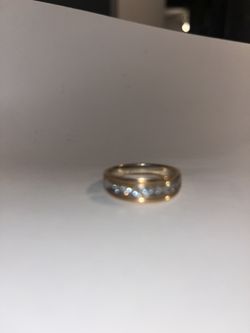 Diamond And Gold Wedding Ring Thumbnail