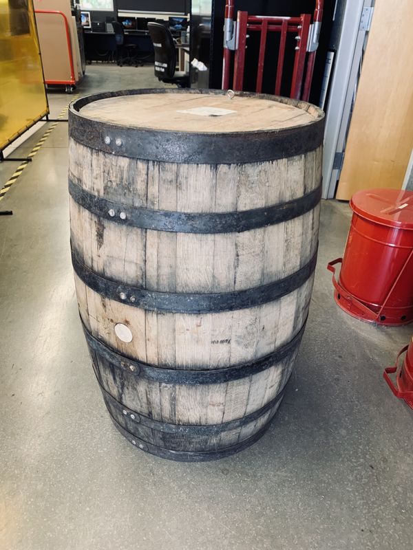 dimensions of a 53 gallon whiskey barrel