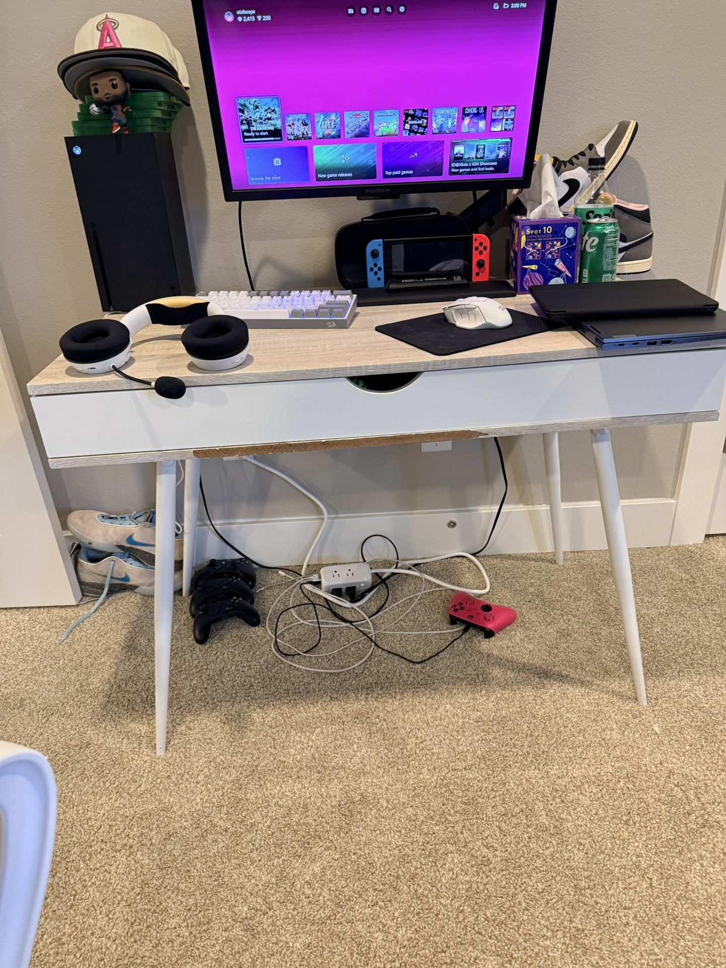 Desk