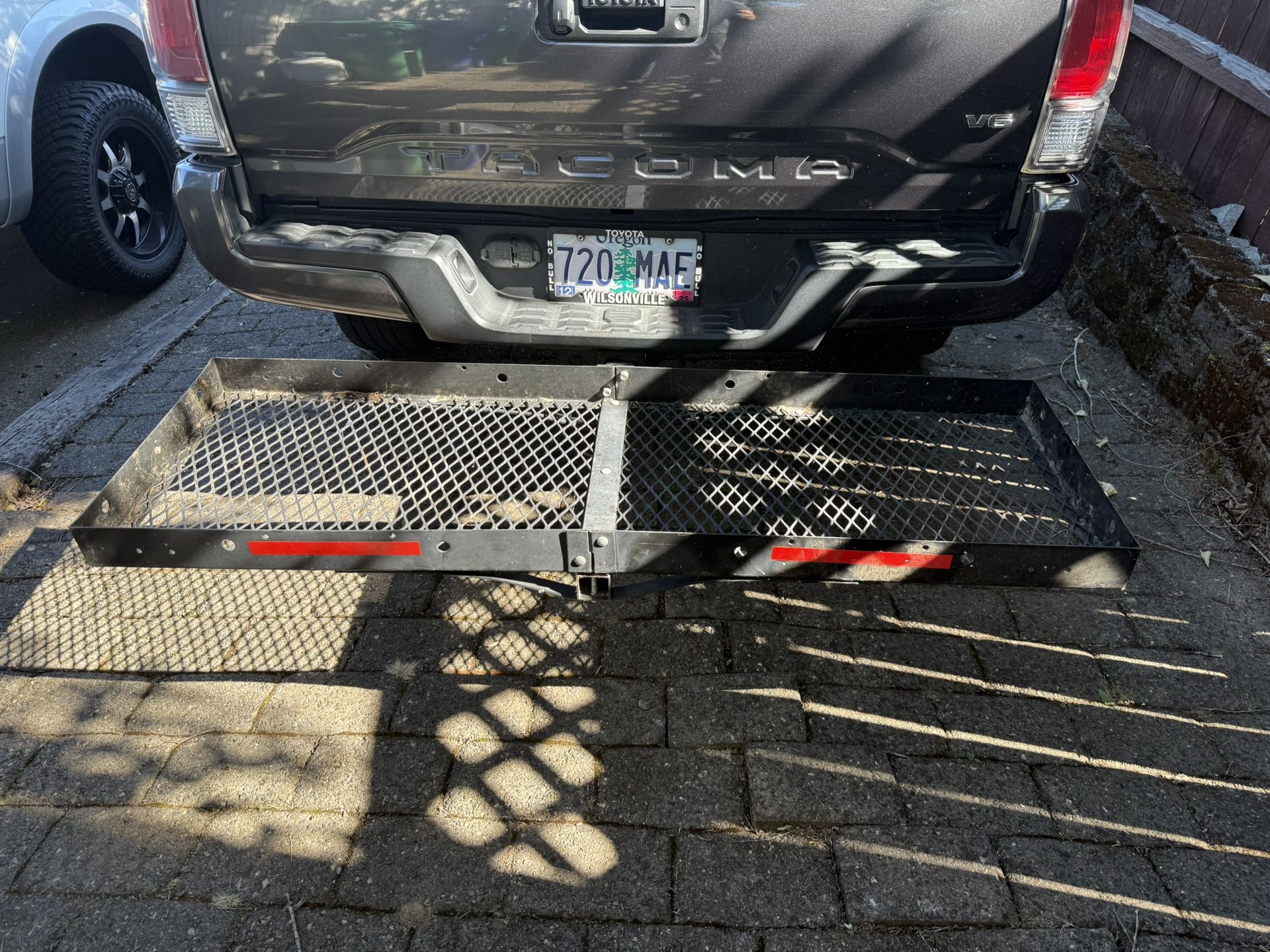 Hitch Basket