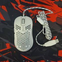 White Gaming Mouse Wired(SHIPPING ONLY)