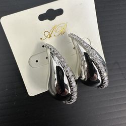 Aretes