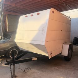 CARSON 5x8 ENCLOSED CARGO TRAILER