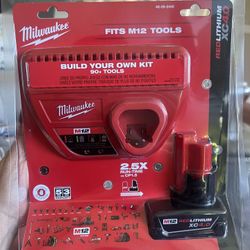 New Milwaukee Battery Charger M12