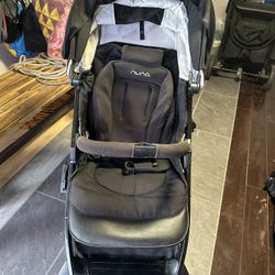 Nuna Stroller – Slightly Used (Great Condition)