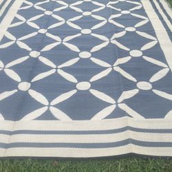 RV/Camping/Outdoor Reversible Rug