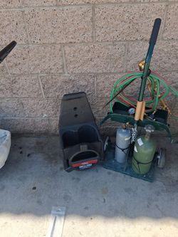 Lincon Portable Torch Kit with Oxygen and Acetylene Tanks