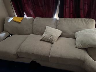 FrEE couches