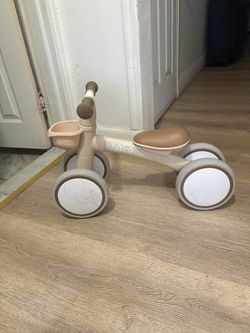 Toddler balance bike
