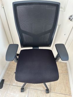 SitOnIt Torsa Task Chair – Comparable to Steelcase Leap Herman Miller