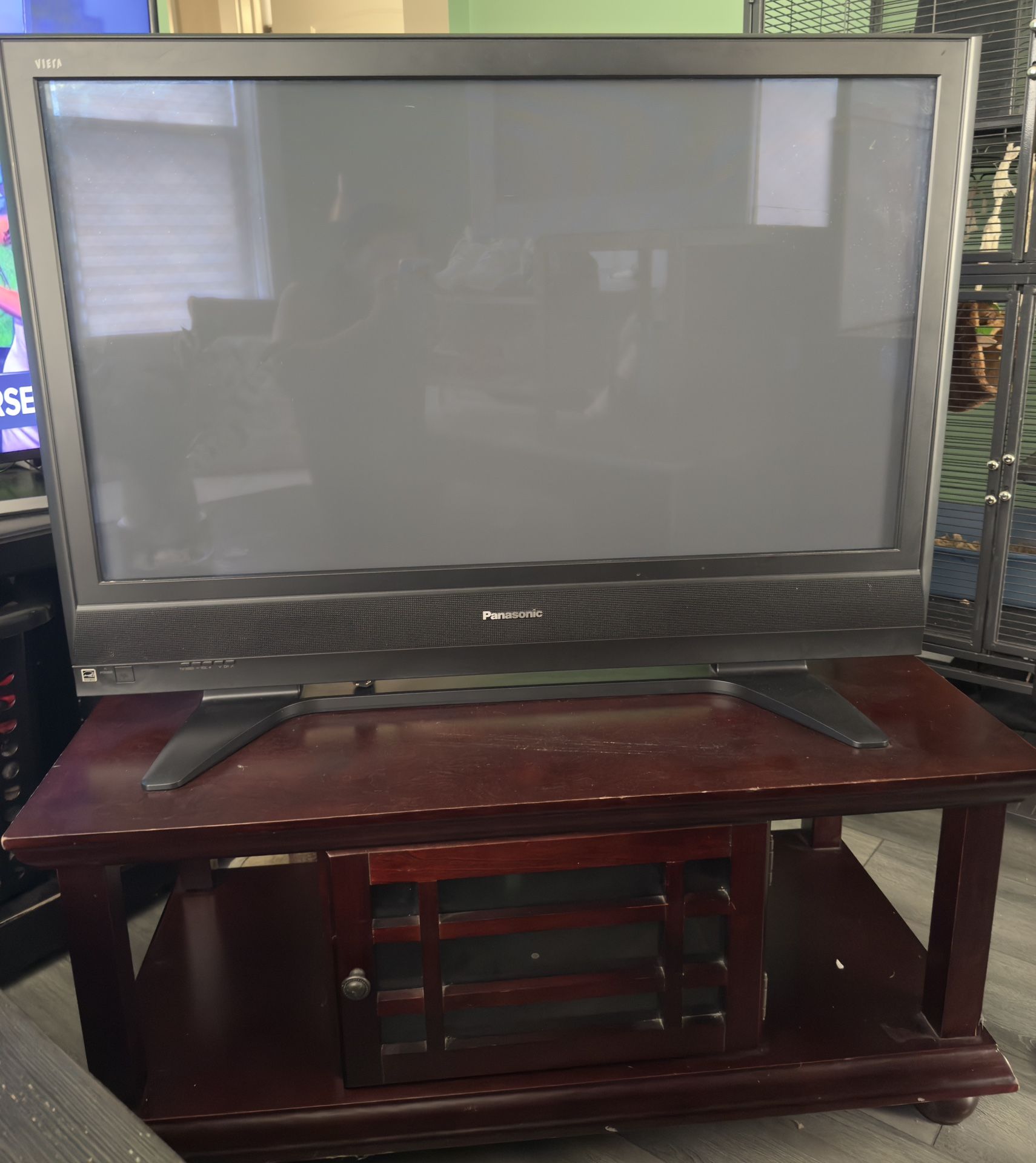 Free - 42” HD Plasma TV & Tv Cart.