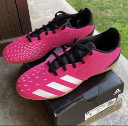 Indoor Soccer Shoes Size 9 Adidas predator New