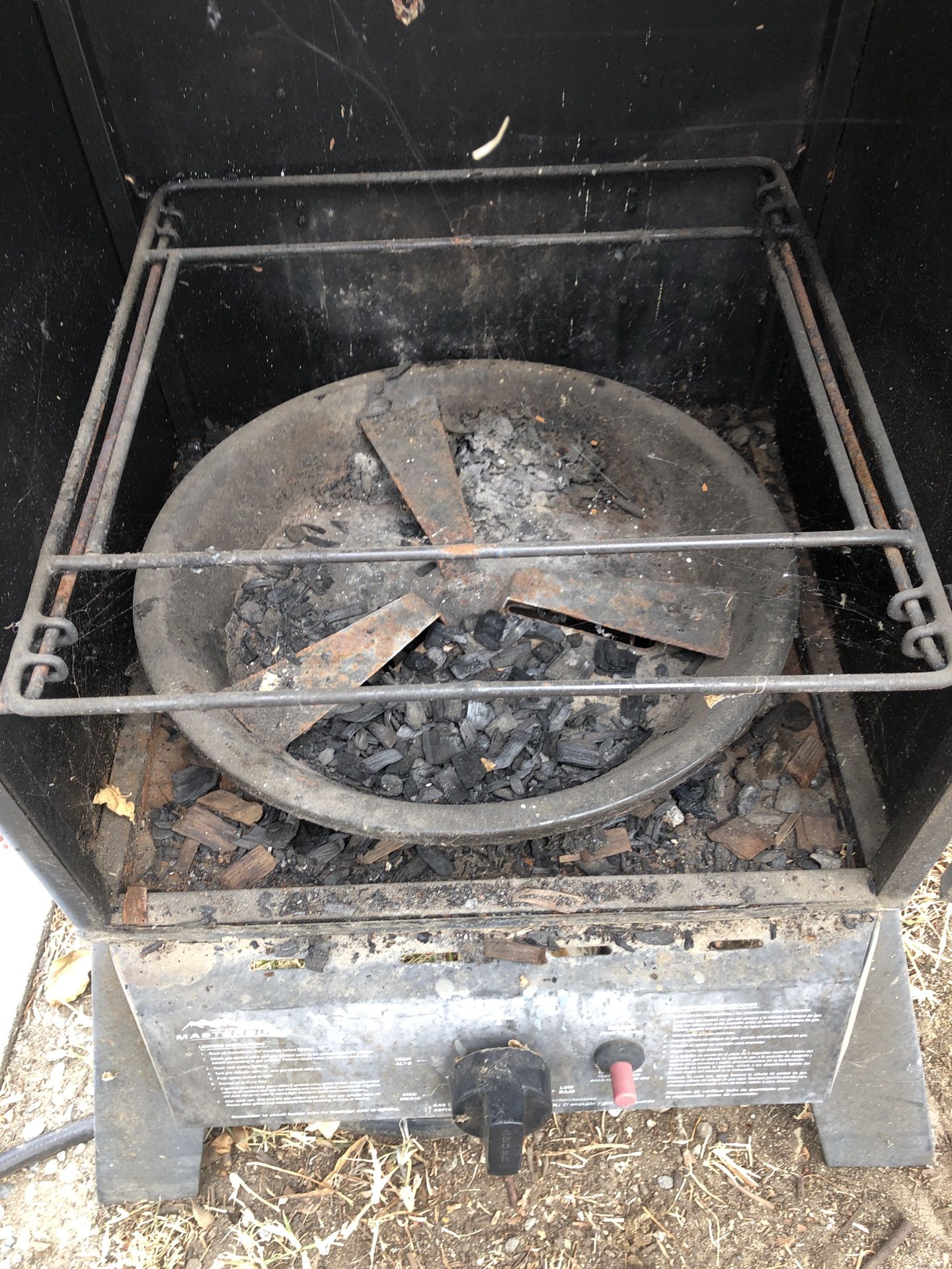 MasterBuilt Gas SmokeHouse