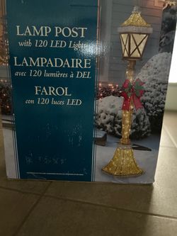 Christmas Lamp Post