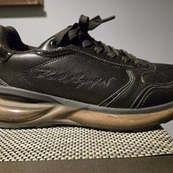 Karl Lagerfeld black sneakers 