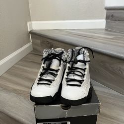 Air Jordan 6 Rings has Size 6.5y