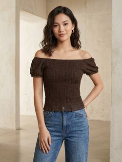 Zara top in 90% new condition