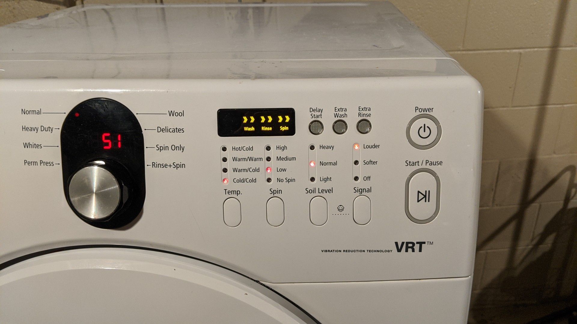 Samsung front load washer broken spider arm for Sale in Hemlock, MI OfferUp