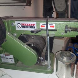 Belt Sander 