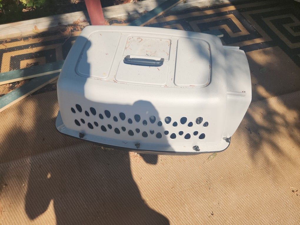 Dog Or Cat Kennel