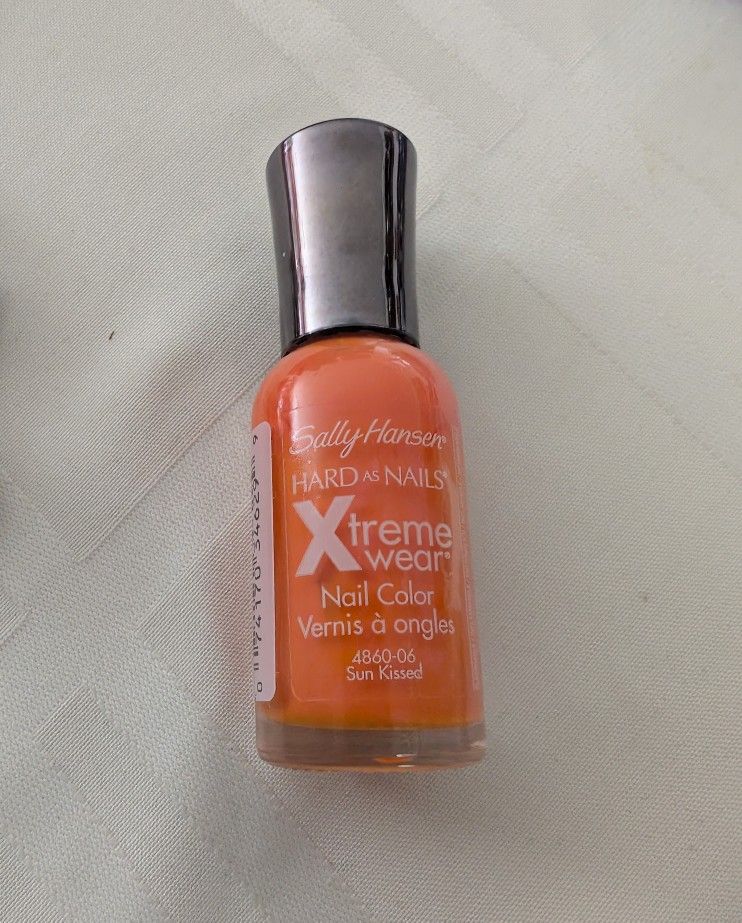 Sally Hansen Xtreme Wear Nail Color