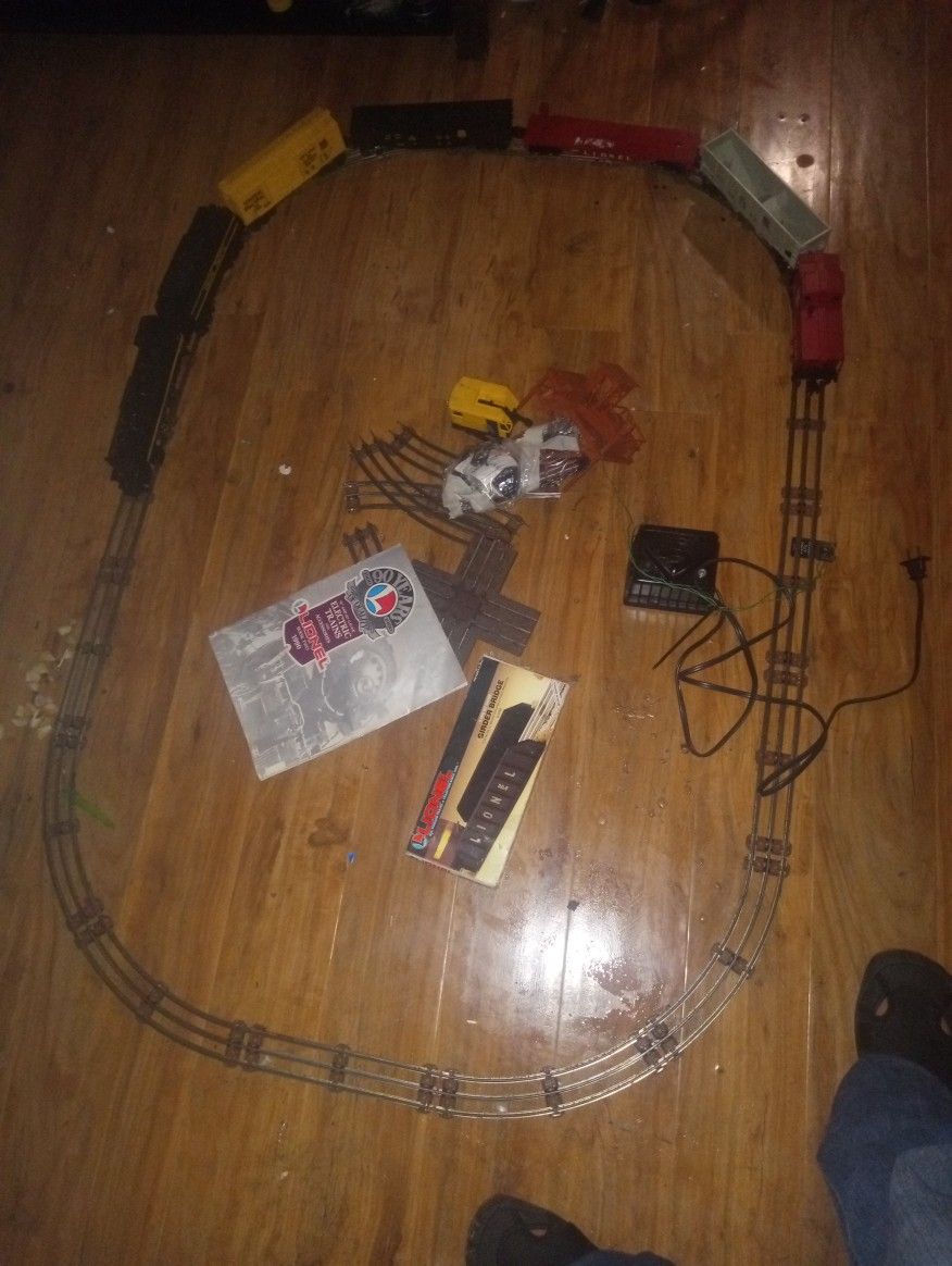 Lionel Electric Train 