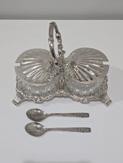 Vintage Hugo Silver Plated Double Condiment Dish With Crystal Bowls Shell Lids
