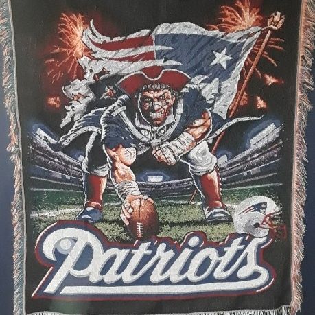 New England Patriots Woven Throw