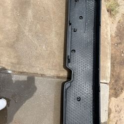 2002-2008 DODGE RAM 1500 LOWER STORAGE AND TOOL BIN COMPARTMENT OEMq