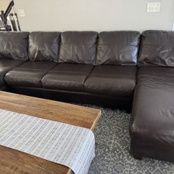 Pista Leather couch 