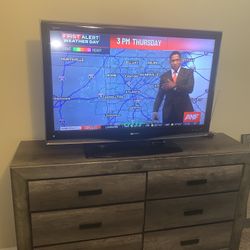 Bedroom Queen set Make Iffer 