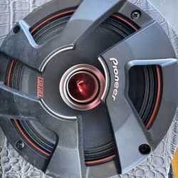 Pioneer 6.5 Inch Speakers