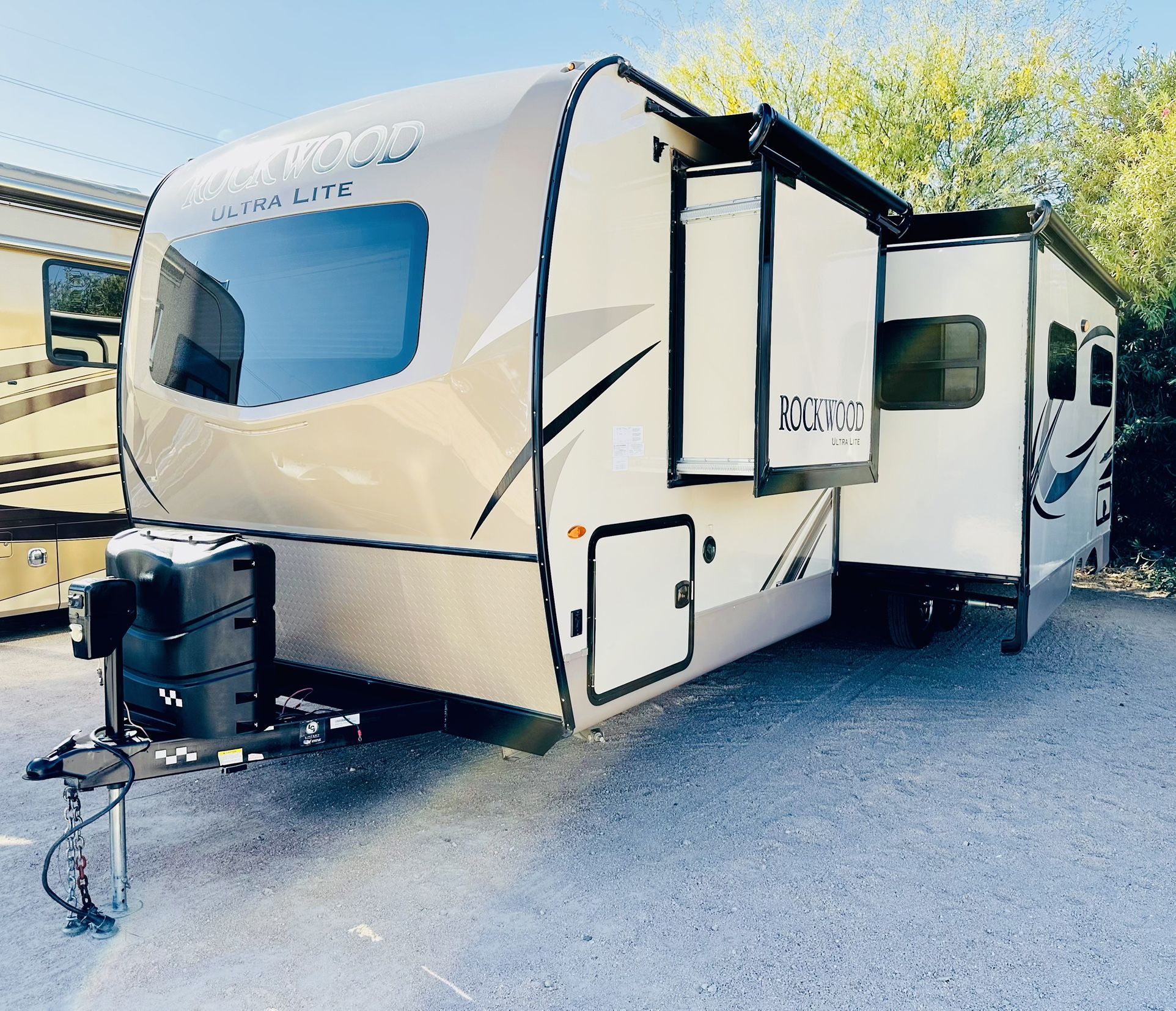 2018 Rockwood Ultralight Travel Trailer 32Ft Bunkhouse Double Slides ...