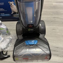 Bissell Carpet deep cleaner