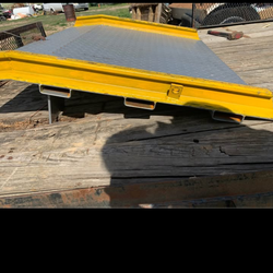 60by48 commercial ramp $799 yes I still have it