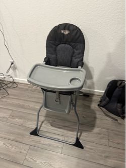 Baby feeding high Chair