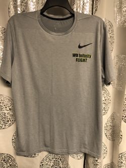 New without tags Nike XL Infinity shirt