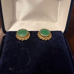 18k And Jade Earrings 