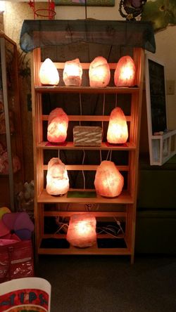 HIMALAYAN SALT ROCK LAMPS BRAND NEW!