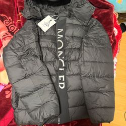 Moncler Puffer Reflective