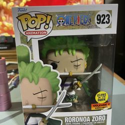 Funko Pop Animation One Piece #923 Roronoa Zoro Volcano X Exclusive Glows In The Dark Limited Edition 