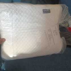Bed Pillow