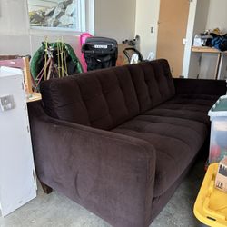 Free Couch 
