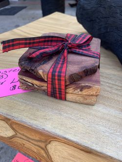 Coasters Cedar Wood