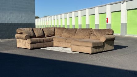 Tan 3-Piece Chaise Sectional | Free Delivery, Great Condition